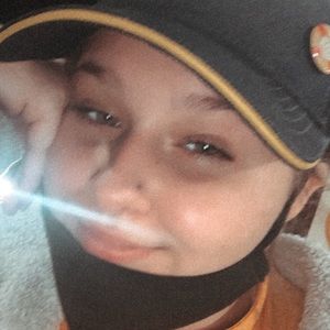 Meet your Posher, Trinity